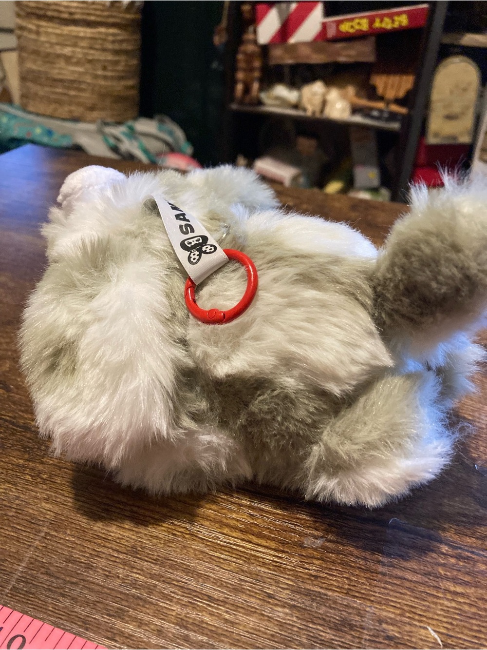 Samuel dog plush keychain - Picture 2 of 8